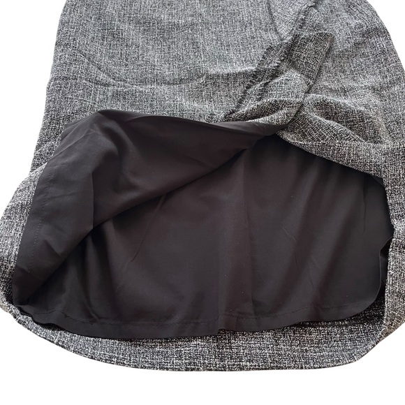 The Limited Black and White Textured Pencil Skirt - Picture 10 of 15